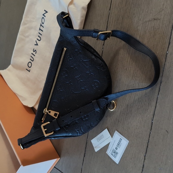 LOUIS VUITTON Empreinte Bumbag Waist Bag - Picture 10 of 11